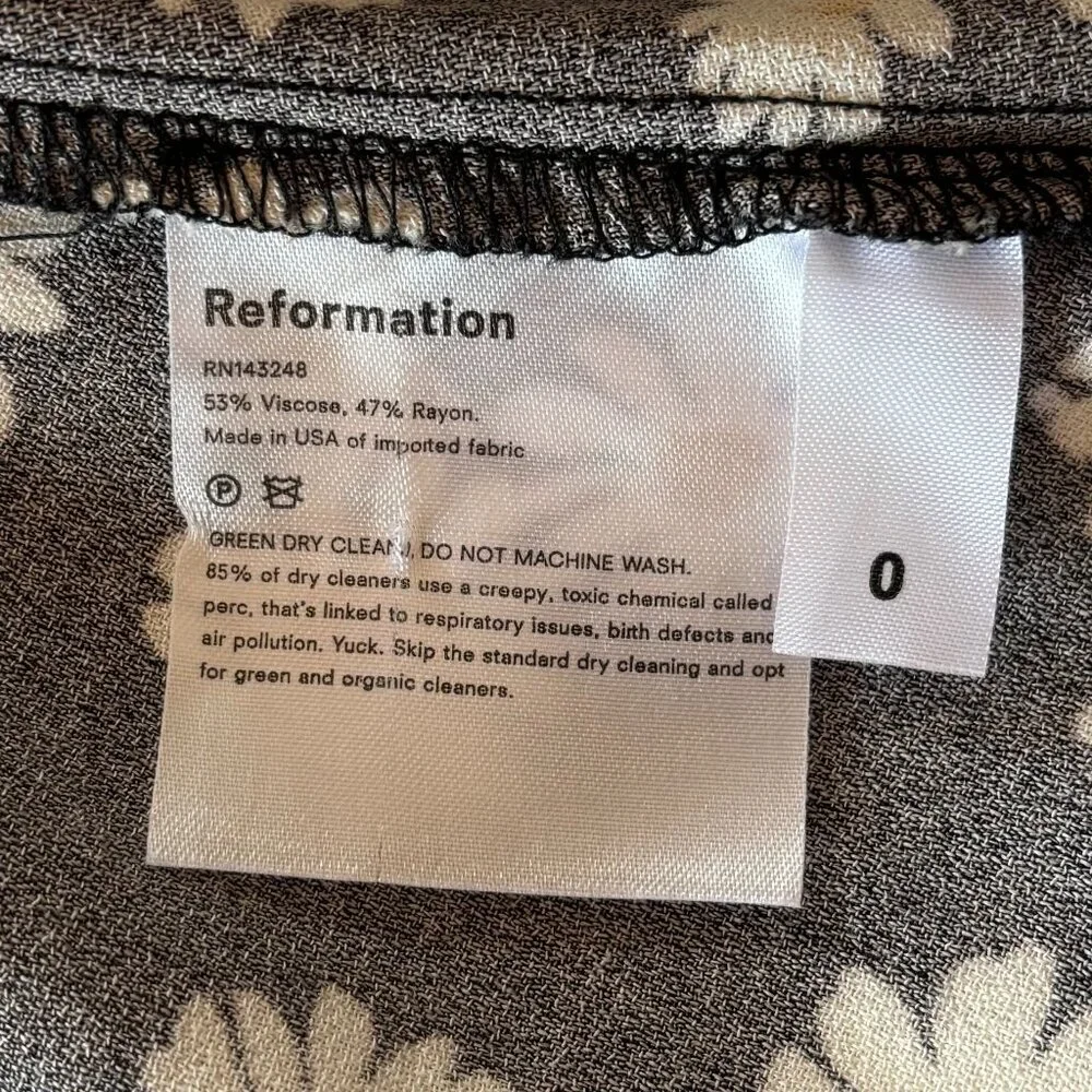 Reformation Flounce Skirt, Daisy Pattern, Size 0 - Picture 5 of 5